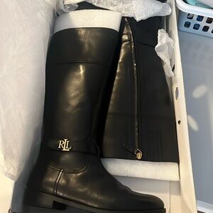 Women boots